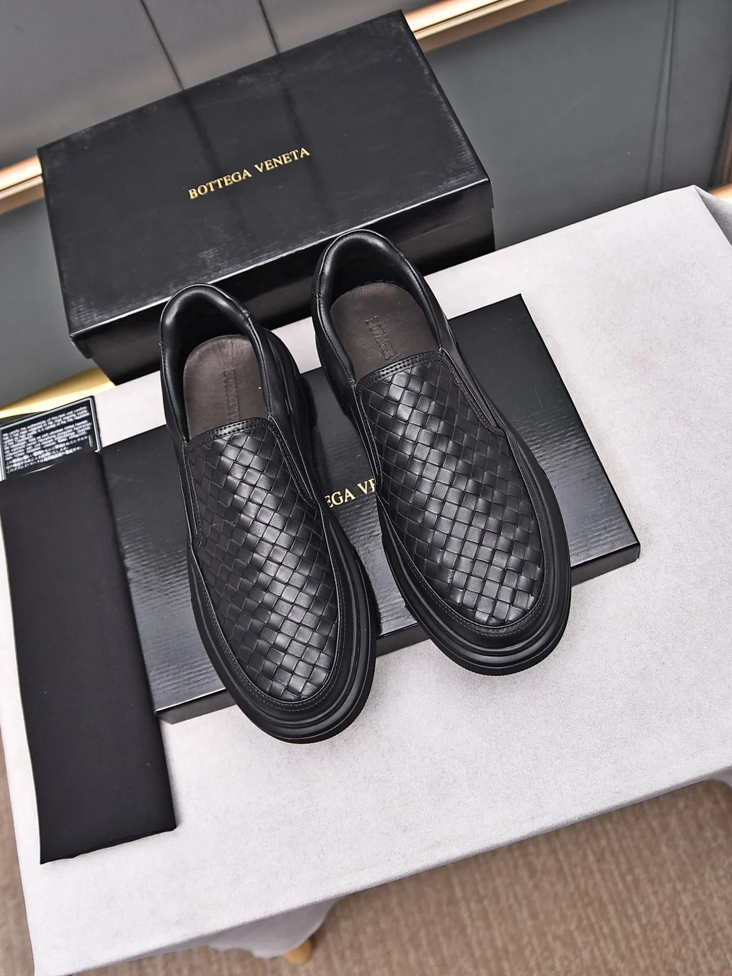 Men's Men's Shoes💰520 [One-step-up] BOTTEG* VENET* - high-end boutique Size: 38-44 (45 customized) BV new product, first-layer cowhide artificially woven classic style and contemporary fashion temperament harmoniously blend, rubber sole is light and flexible, water-dyed cowhide lining! [Taobao, Tmall, and live streaming are the first choices]
